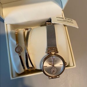 ✨NWOT Anne Klein Watch Bracelet Swarovski Set✨